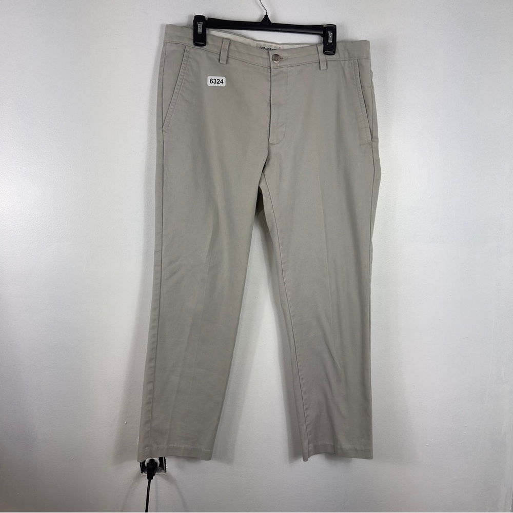 Dockers slim tapered 33/29 great condition